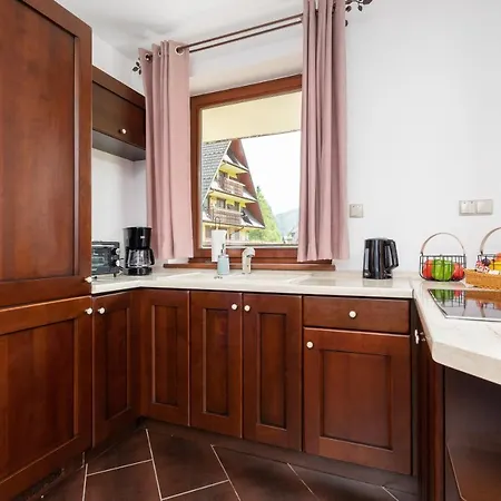 Giewont View By Renters شقة كوشتيليسكا